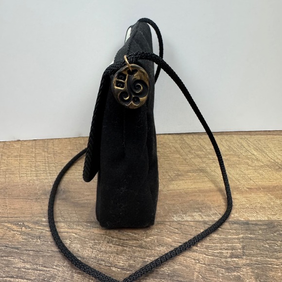 Whimsical Shoe Art Crossbody Shoulder Bag Black Canvas Graphic Strap Small Bag - Picture 3 of 10